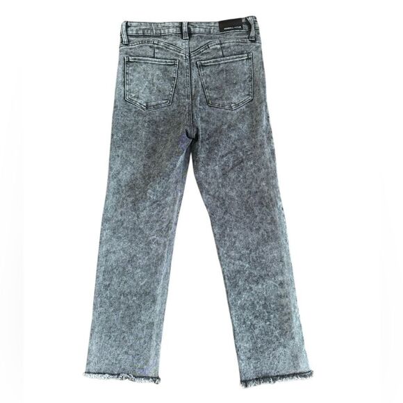 Kendall + Kylie The Icon High Rise Straight Denim Jean Black Acid Wash Size 7/28 - Picture 5 of 6